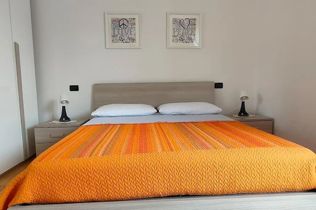 Apartment Ferienwohnung Alle Porte Di Siena Rosia